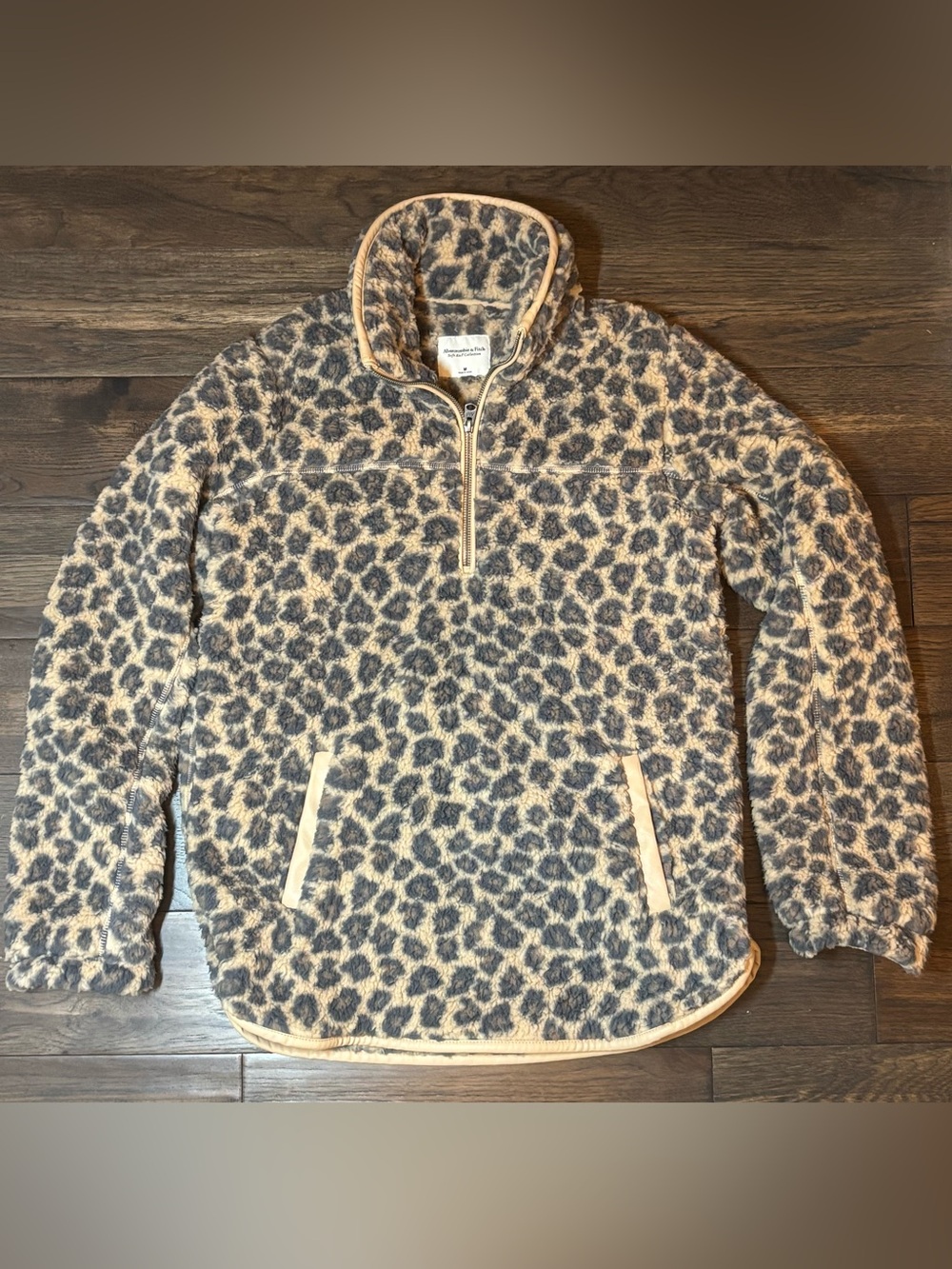 Abercrombie & Fitch Women’s Plush Leopard Sherpa Quarter Zip Jacket